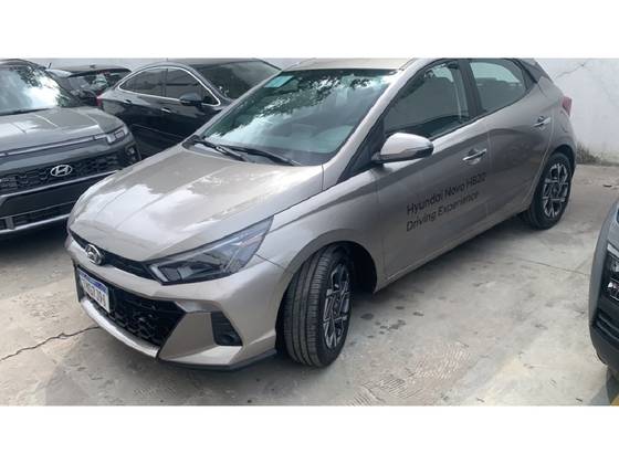 HYUNDAI HB20 1.0 TGDI FLEX PLATINUM AUTOMÁTICO HYUNDAI HB20 1.0 TGDI FLEX PLATINUM AUTOMÁTICO